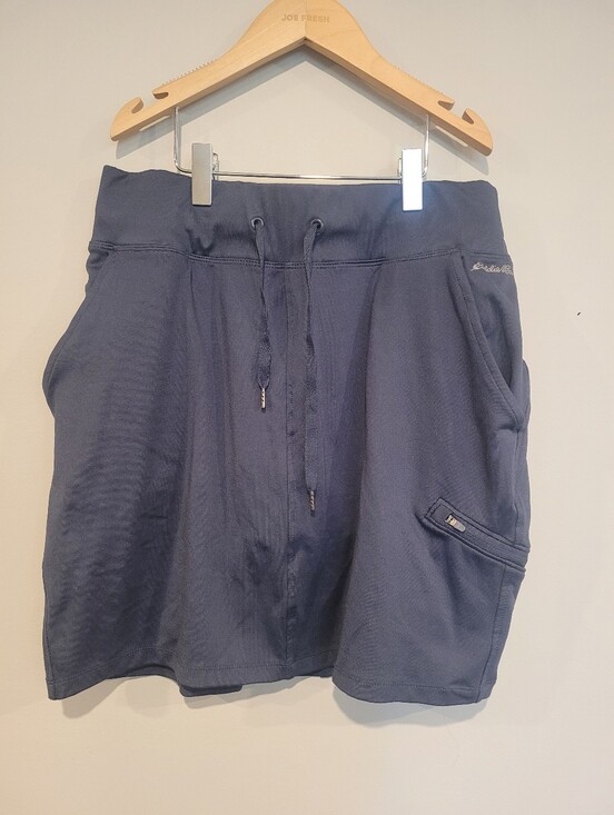 Eddie Bauer Pants - Eddie Bauer Navy Blue Active Performance Skort - Size Medium
